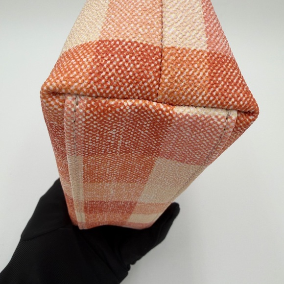 NWOT Dooney & Bourke Quadretto Check Cosmetic Case - Picture 8 of 12